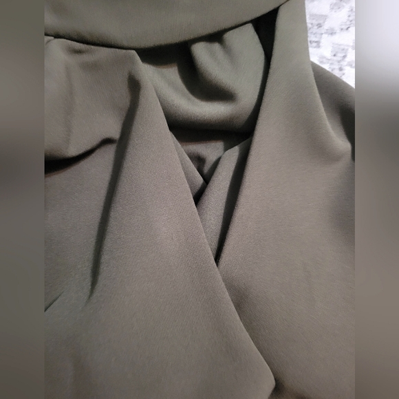 Dillard's Sleeveless GB Olive dress - Picture 3 of 3